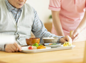 Jak pobudzić apetyt u osób starszych?